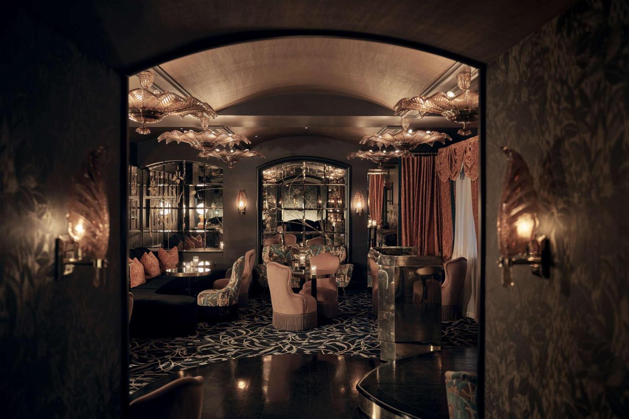 Nomad London Hotel ภายนอก รูปภาพ The Bar